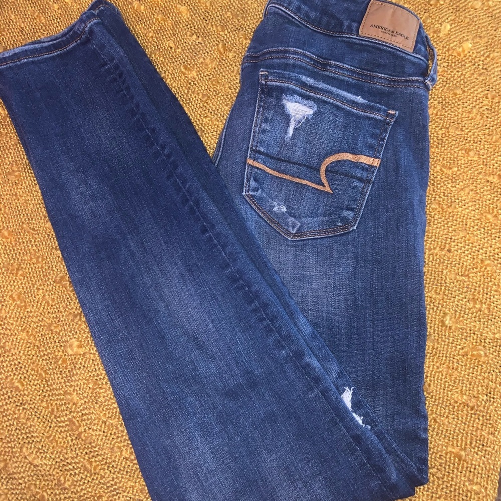 American Eagle High Waisted Distressed Jeans